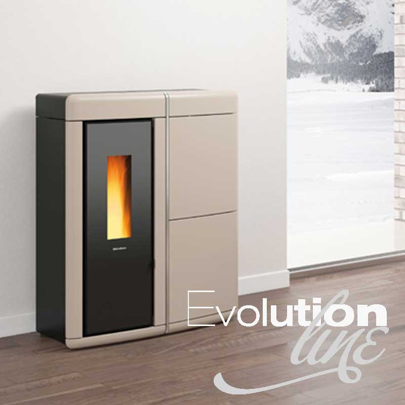 Evelyne - Stufa a pellet slim ermetica con braciere autopulente Evolution Line